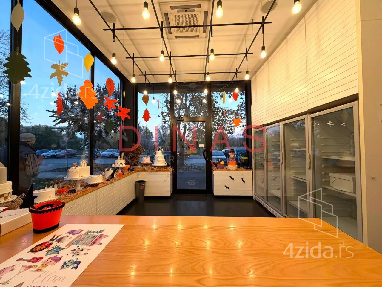 Poslovni prostor | 4zida