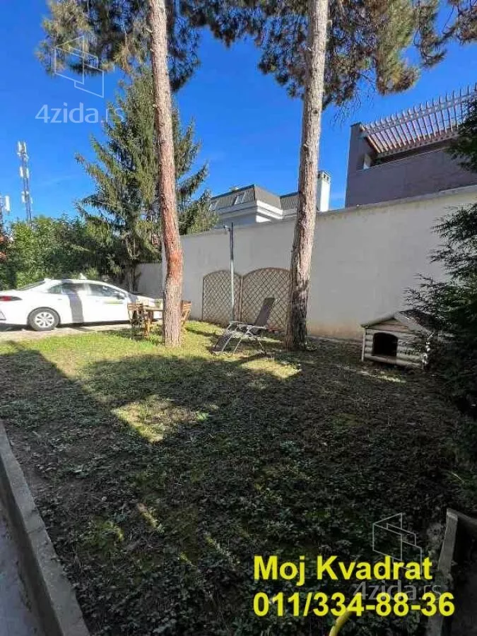 Petosoban stan | 4zida