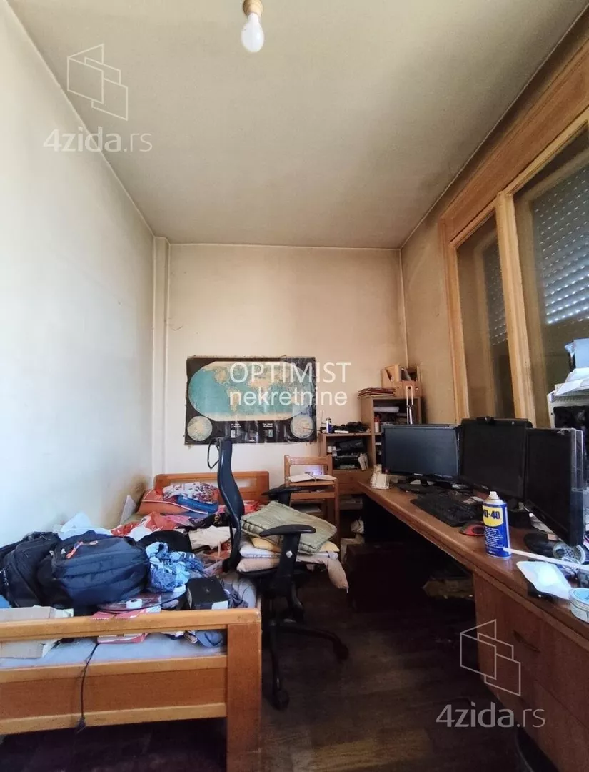 Petosoban stan | 4zida
