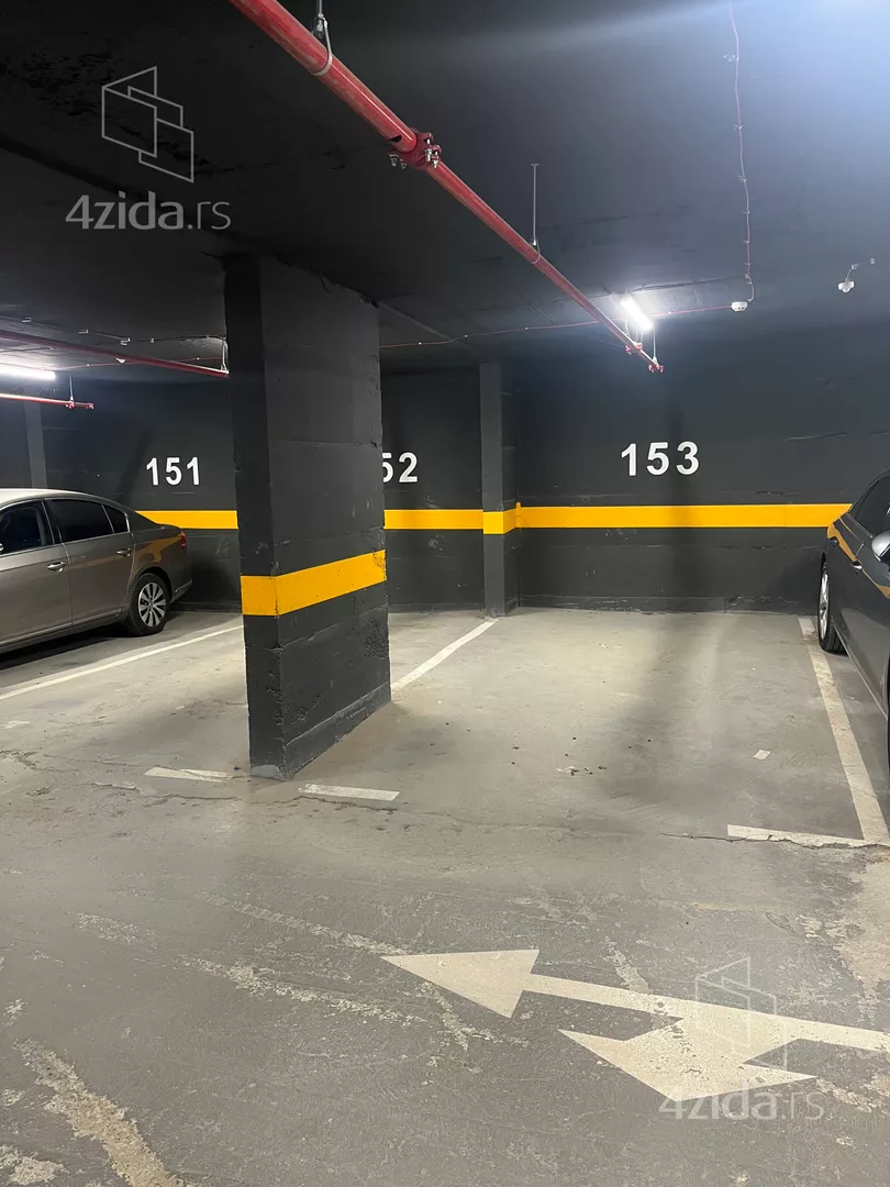 Garaža | 4zida
