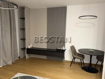 Banjalucka | 4zida.rs