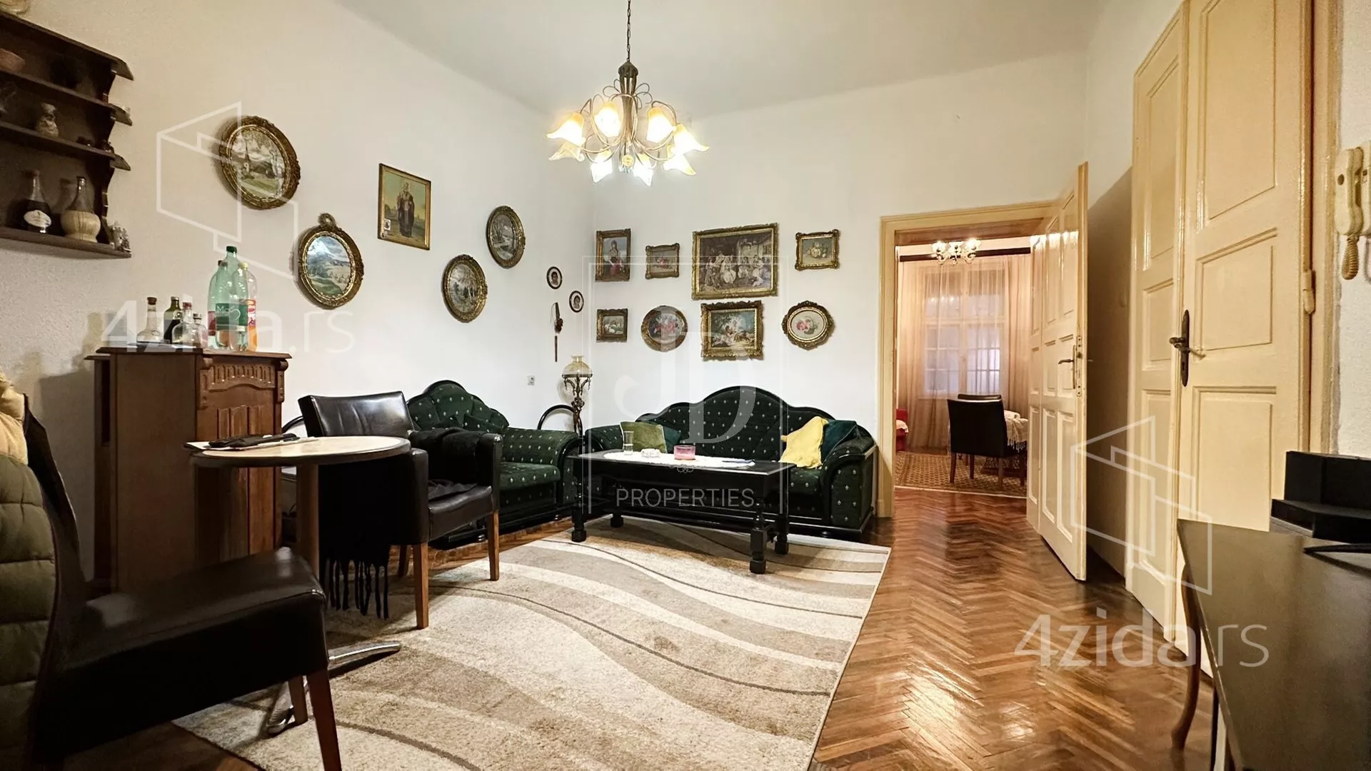 Petosoban stan | 4zida