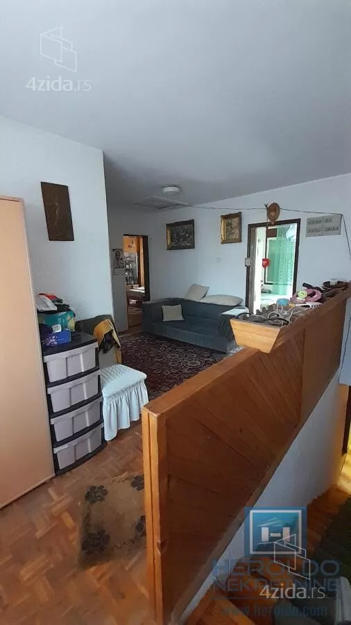 Kuća | 4zida