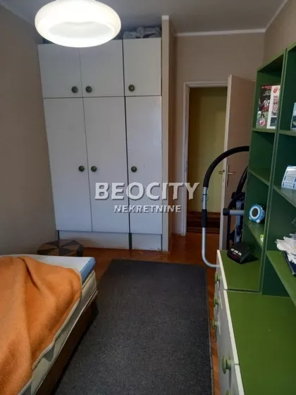 27. marta | 4zida.rs