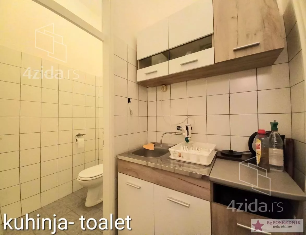 Lokal | 4zida