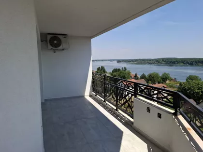 Novi Banovci | 4zida.rs