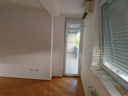 Aranj Janoša | 4zida.rs