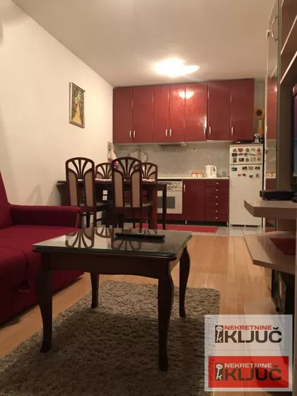 Bulevar Oslobođenja | 4zida.rs