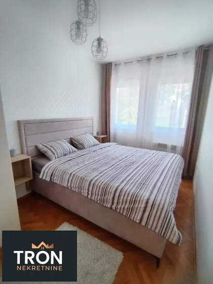 Nemanjina | 4zida.rs