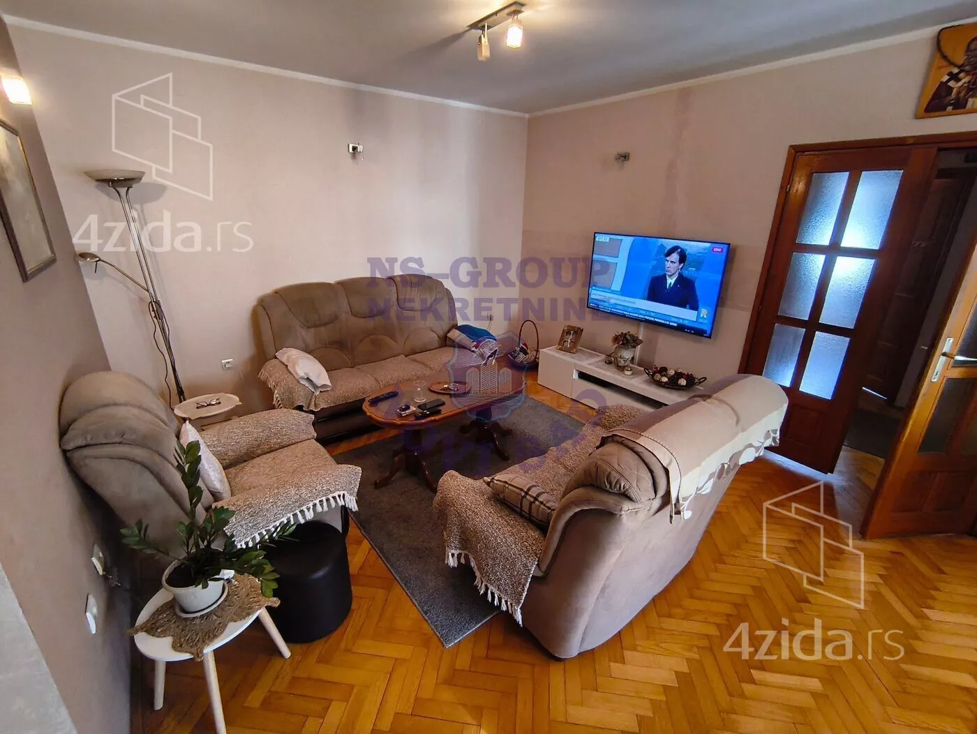 Četvorosoban stan | 4zida