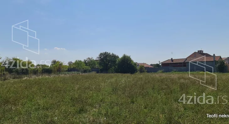 Plac | 4zida