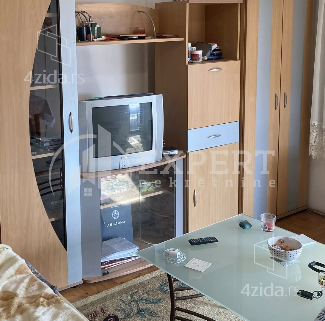 Garsonjera | 4zida