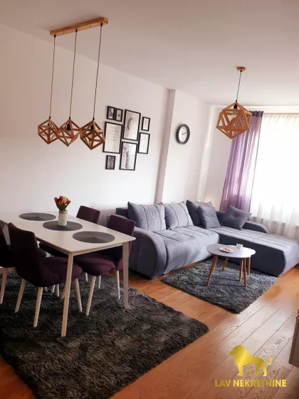 ZMAJ OGNJENA VUKA | 4zida.rs