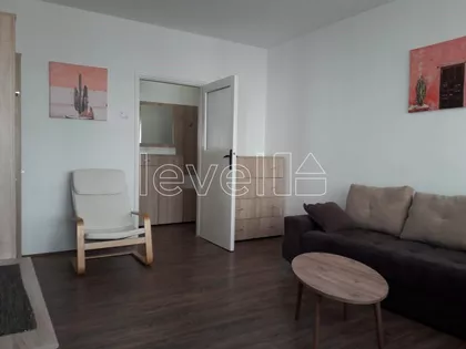 Železnička stanica | 4zida.rs