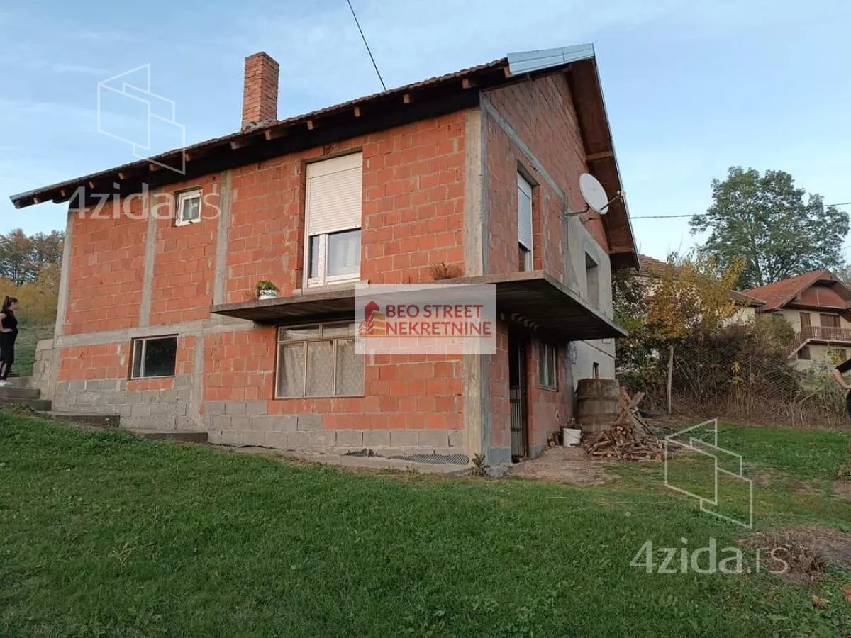 Kuća | 4zida