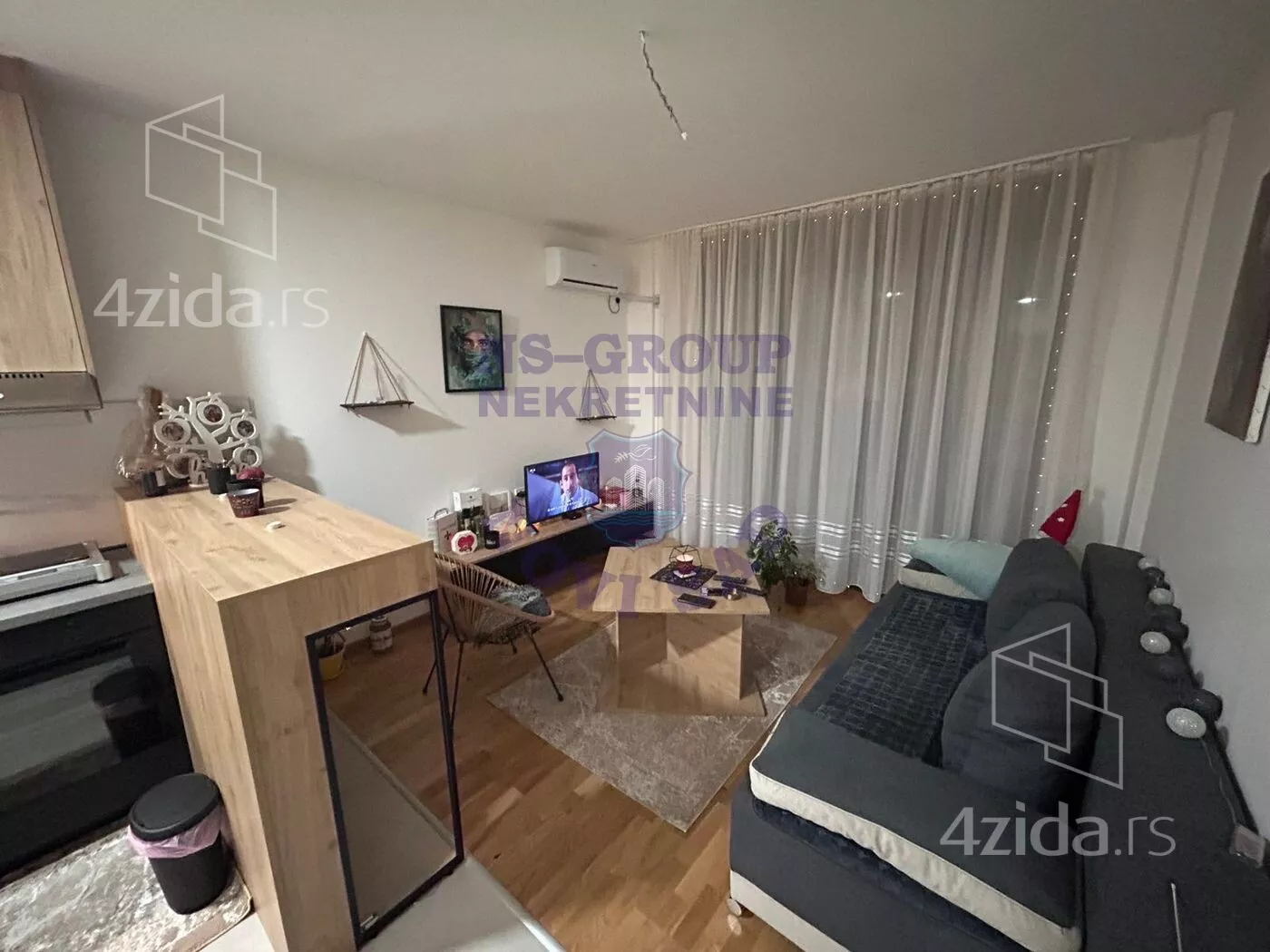 Jednoiposoban stan | 4zida