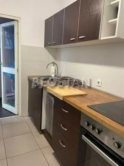 Dr. Agostina Neta | 4zida.rs