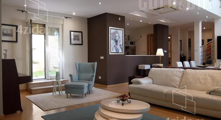 4-etažna kuća | 4zida