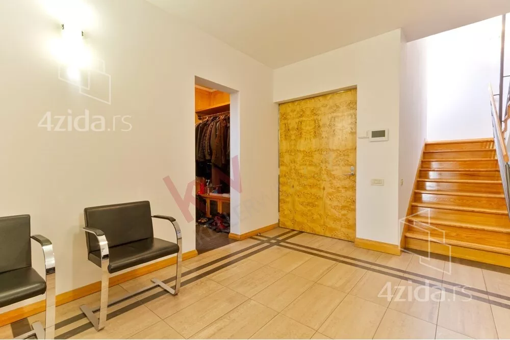 4-etažna kuća | 4zida