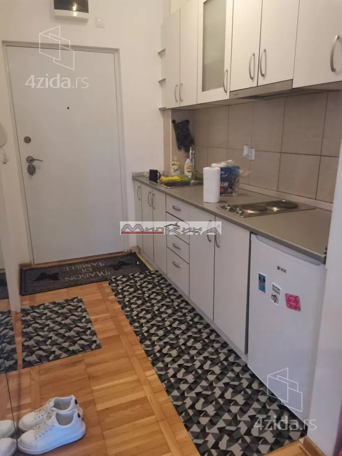 Garsonjera | 4zida