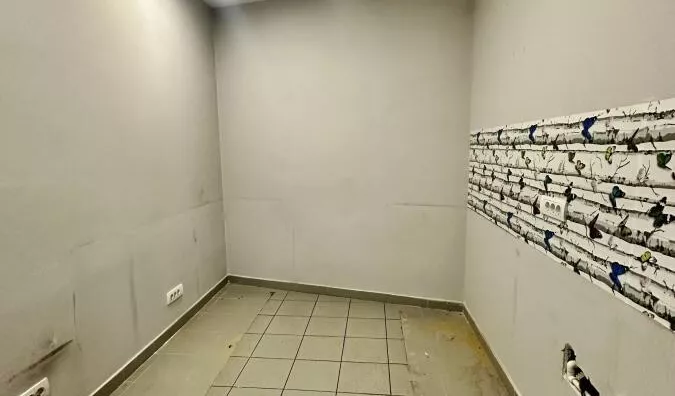 Lokal | 4zida