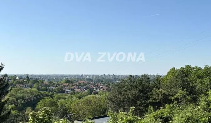 Plac | 4zida