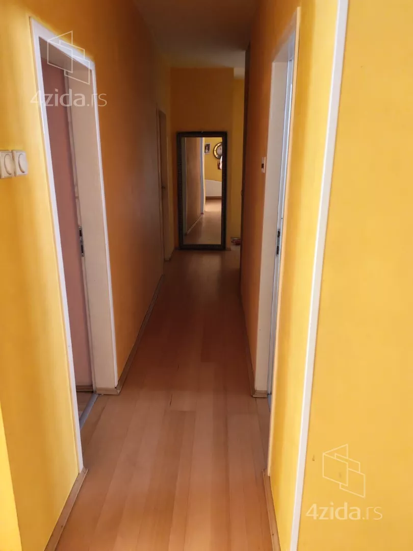 3-etažna kuća | 4zida