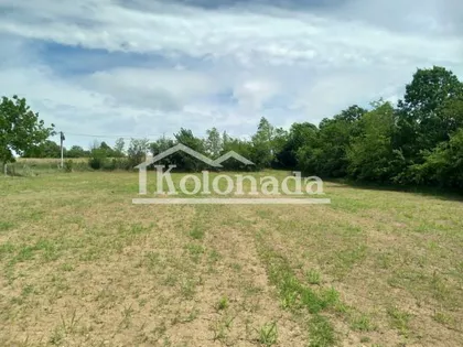 Kosmajski trg | 4zida.rs