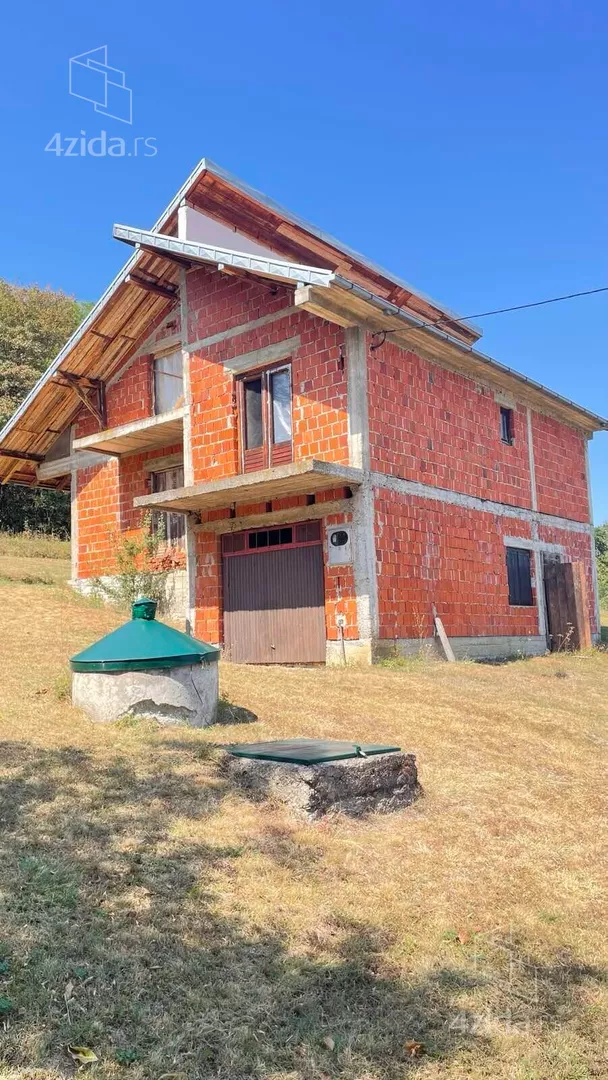 3-etažna kuća | 4zida