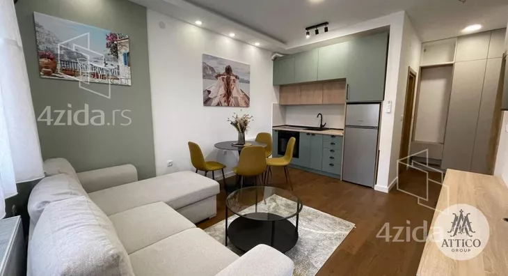 Jednoiposoban stan | 4zida