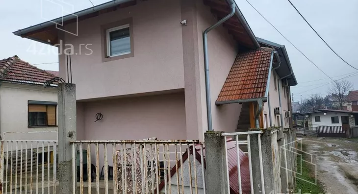 Kuća | 4zida