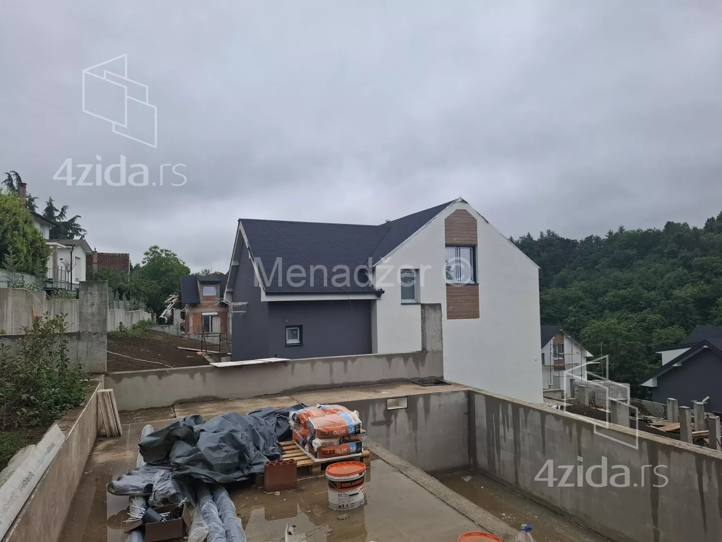Kuća | 4zida