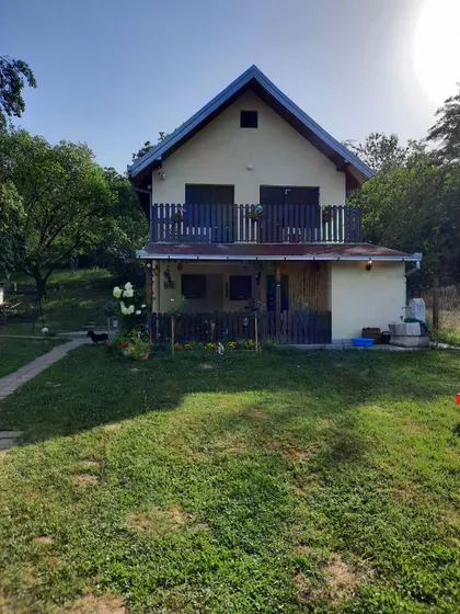 Krušedol Selo | 4zida.rs