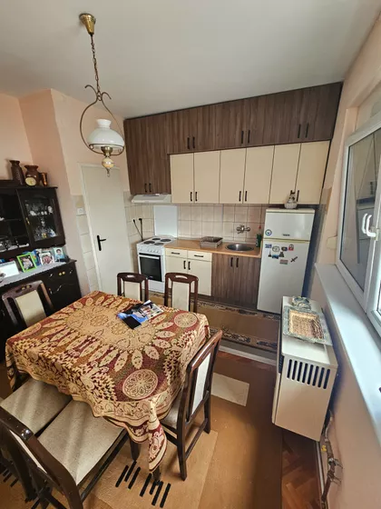 Maksima Gorkog Bb | 4zida.rs