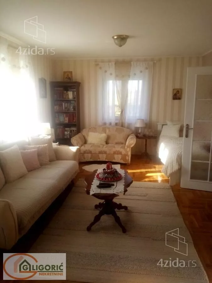 Kuća | 4zida