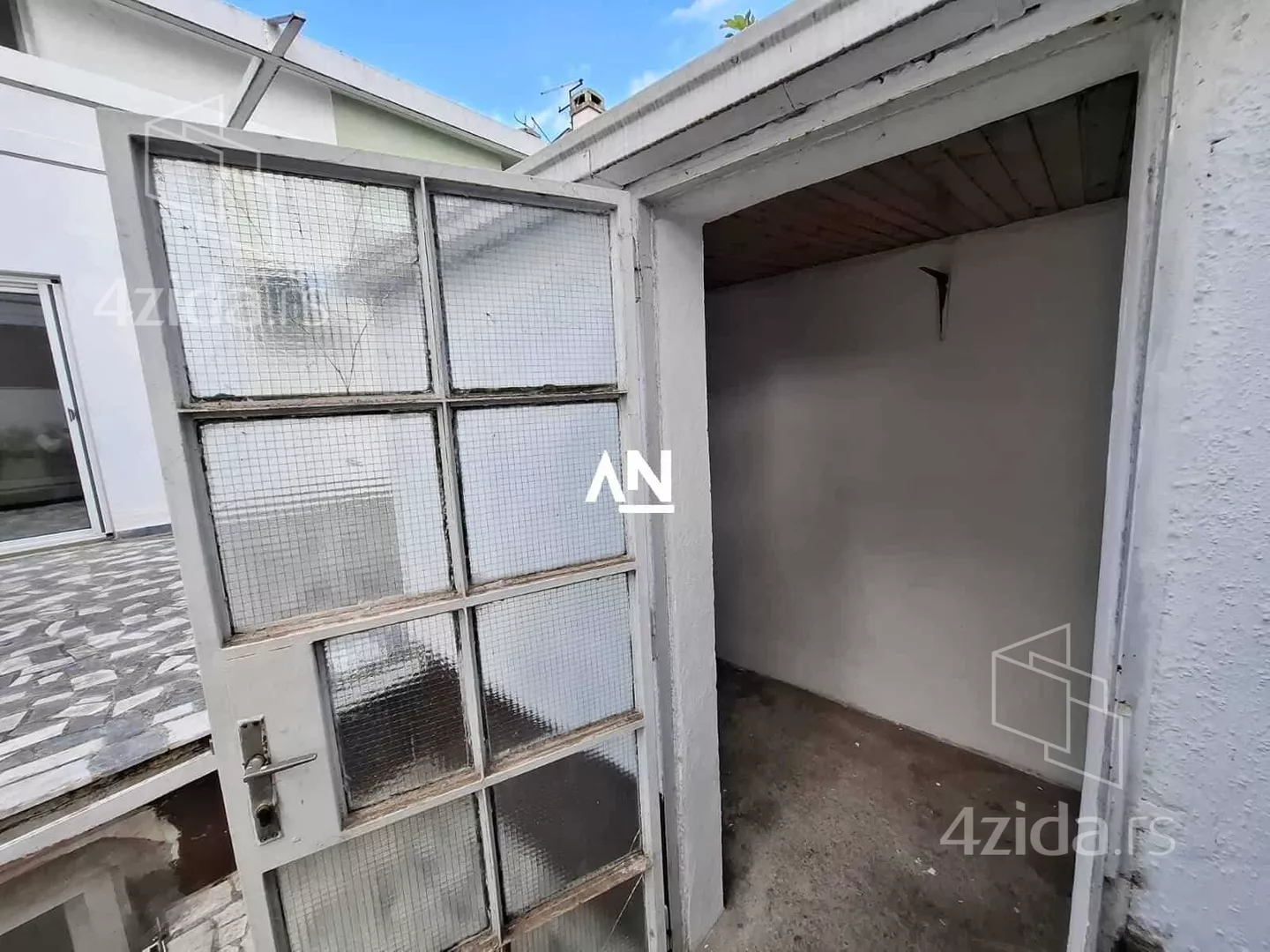 3-etažna kuća | 4zida