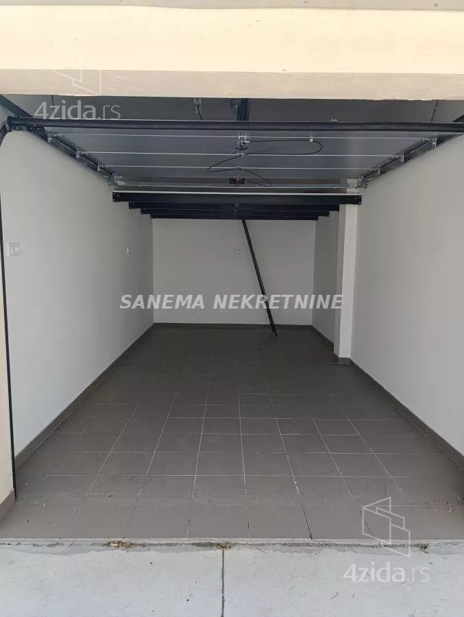 Garaža/Parking | 4zida