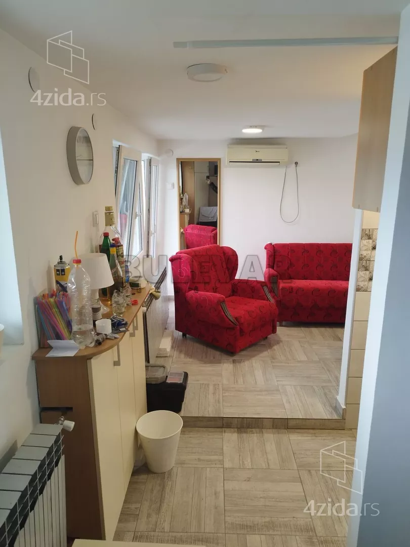 Garsonjera | 4zida