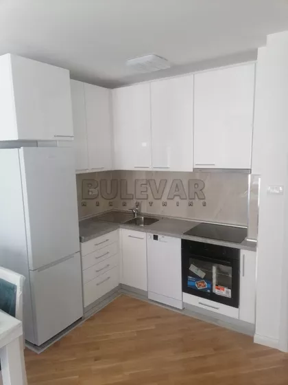 Franca Vintera | 4zida.rs