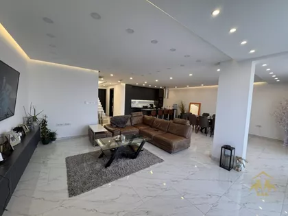 Sremska Kamenica | 4zida.rs