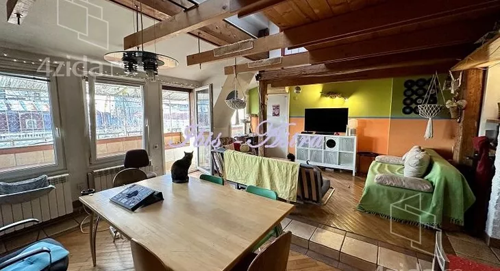 Petosoban stan | 4zida