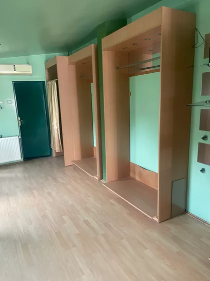Karađorđeva 28 | 4zida.rs