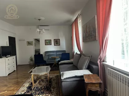 Crveni Krst Vračar | 4zida.rs