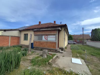 Mali Bajmok | 4zida.rs