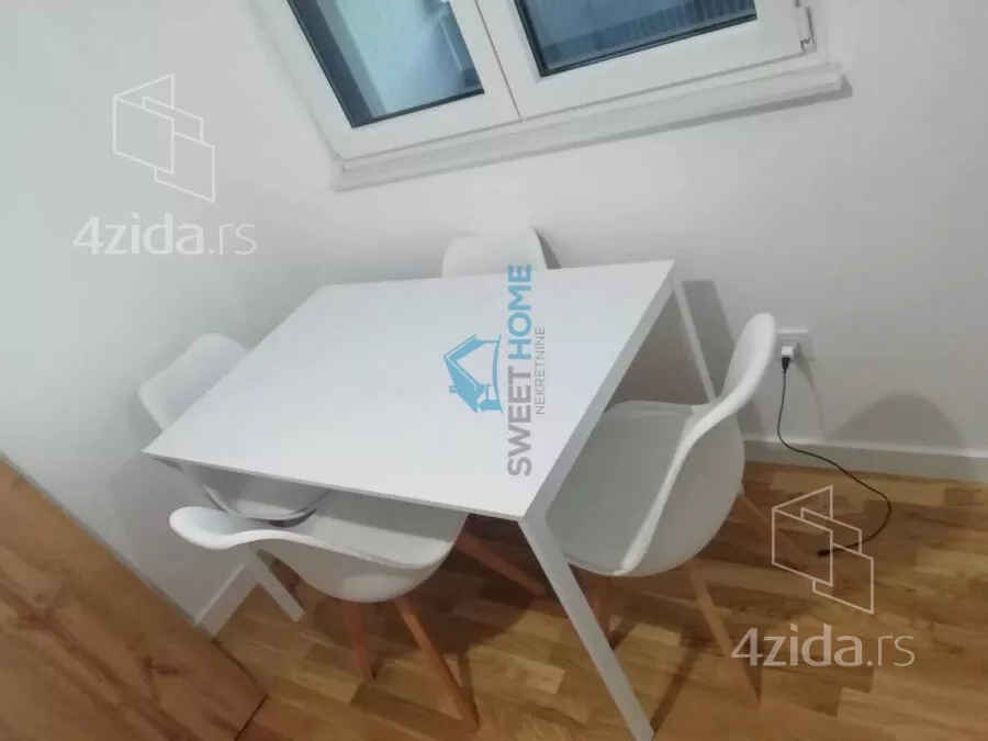 Garsonjera | 4zida