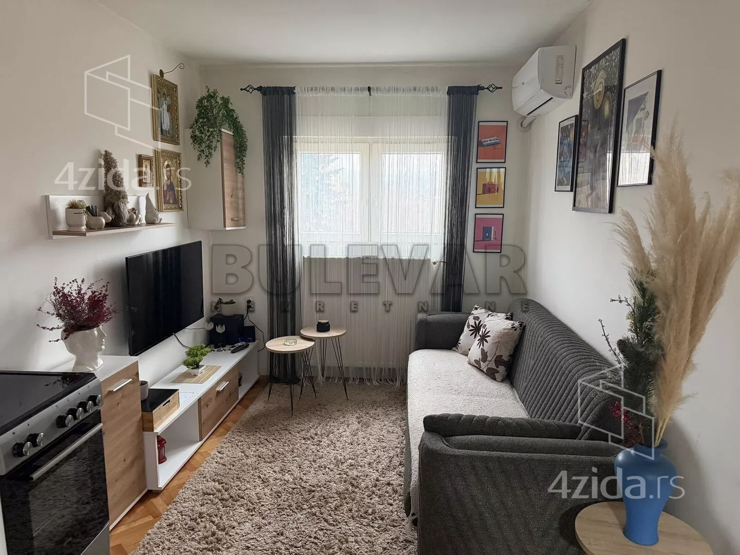 Jednoiposoban stan | 4zida