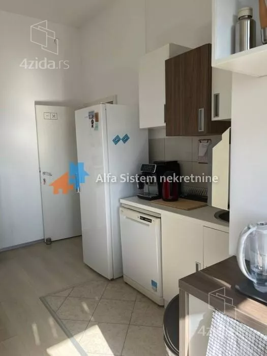 Kancelarija | 4zida