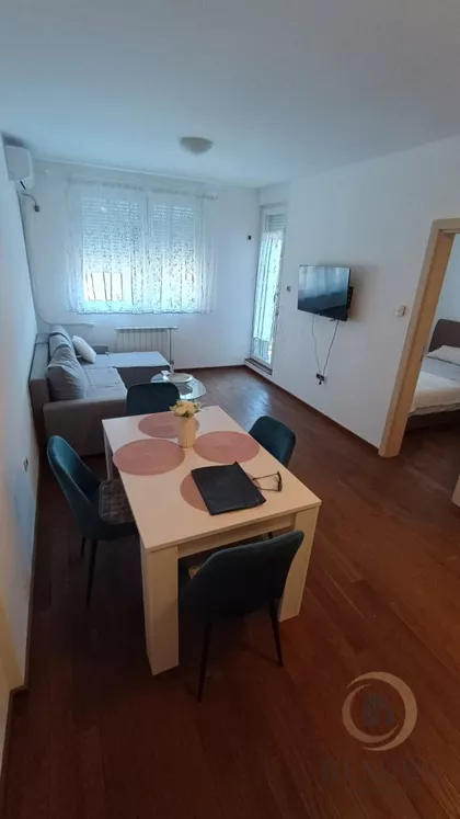 Adamovićevo Naselje | 4zida.rs