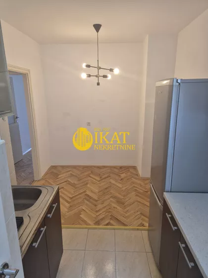 Krunski Venac | 4zida.rs