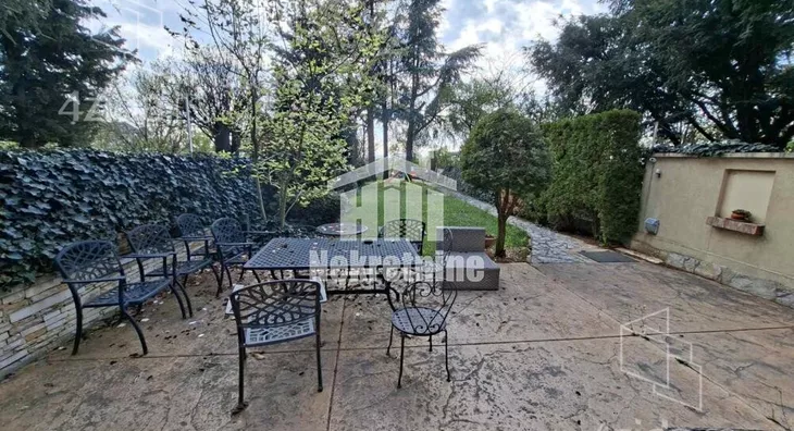 4-etažna kuća | 4zida